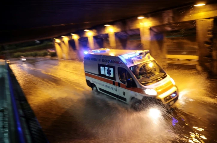 Au moins sept personnes sont mortes dans l'accident d'un bus hongrois transportant des enfants, survenu à une sortie de l'autoroute de Vérone