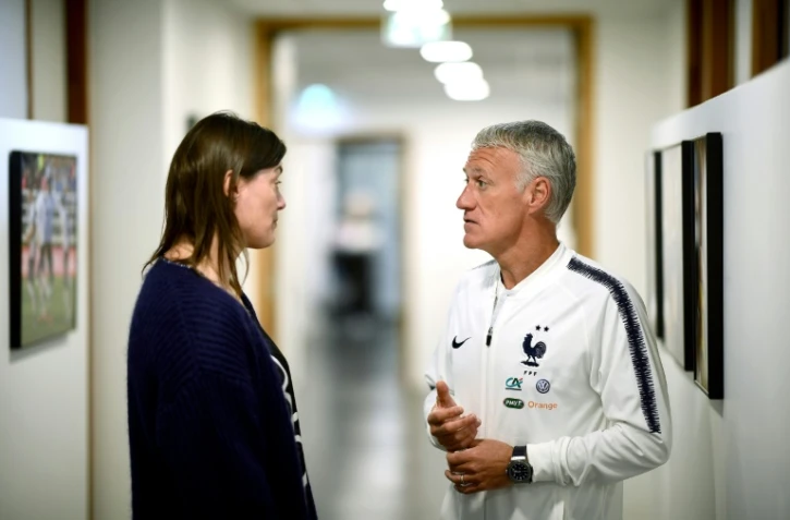 Les sélectionneurs des équipes de France féminine et masculine, Corinne Diacre et Didier Deschamps, à Clairefontaine, le 18 mars 2019