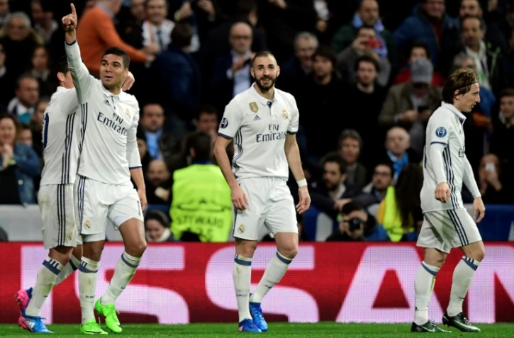 Le Real porté par Karim Benzema et Casemiro (bras levé) a dominé Naples en Ligue des champions, le 15 février 2017 à Madrid