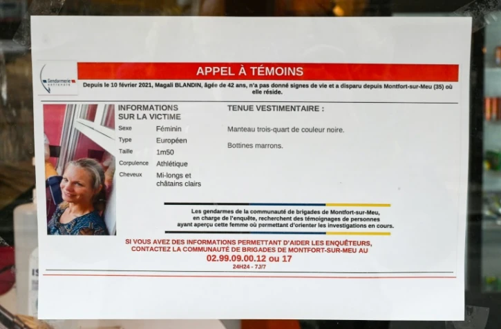 Un appel à témoin affiché à Montfort-sur-Meu, près de Rennes, le 19 février 2021, après la disparition de Magali Blandin