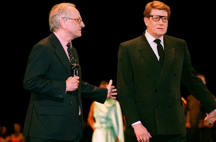 Pierre Bergé (g) et Yves Saint Laurent, le 29 septembre 1993 à Paris