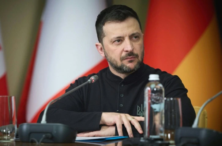 Le président ukrainien Volodymyr Zelensky, le 24 février 2025 à Kiev pendant une visioconférence avec les dirigeants du G7