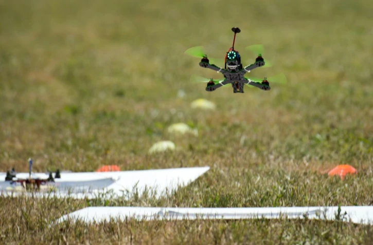 Coupe du monde de drones à Pourrières, dans le Var, le 14 mai 2016