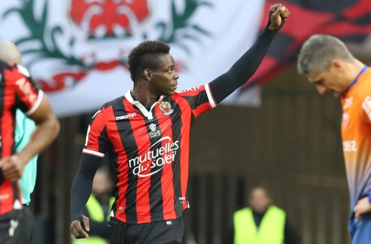 L'attaquant-vedette de Nice Mario Balotelli buteur face à Dijon, le 18 décembre 2016 à l'Allianz Riviera