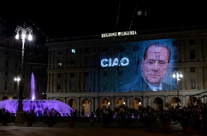 Portrait de l'ancien chef du gouvernement italien Silvio Berlusconi, le 12 juin 2023 au Palais de la région Ligurie, à Gênes