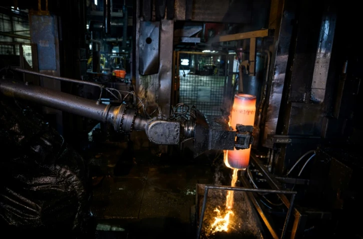 Un fût d'obus de 155 mm usiné aux Forges de Tarbes, le 4 avril 2023 dans les Hautes-Pyrénées