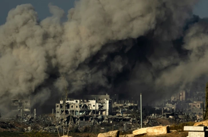 Bombardements israéliens sur le nord de la bande de Gaza, le 15 novembre 2023