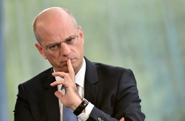 Le ministre de l'Education Jean-Michel Blanquer attends à Jouy-en-Josas (France) le 30 août 2017