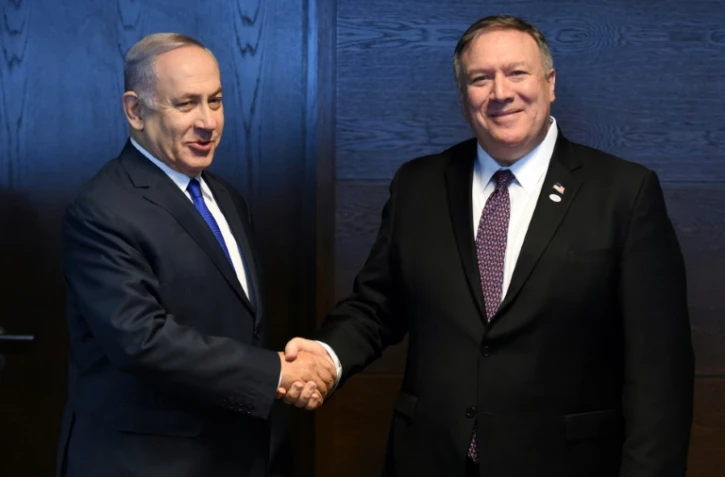 Le Premier ministre israélien Benjamin Netanyahu (g) et le secrétaire d'Etat américain Mike Pompeo, le 14 février 2019 à Varsovie