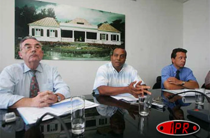 Lundi 13 février 2006 -
Conférence de presse à la caisse générale de sécurité sociale