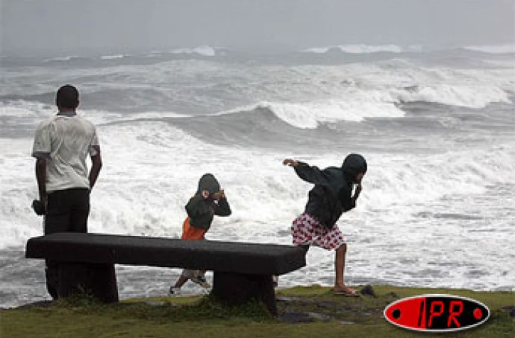 Mardi  
27 février 2007 - Cyclone Gamède