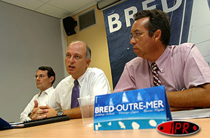 Lundi 19 avril 2004
La Bred et la chambre de métiers ont signé une convention favorisant le financement de projet