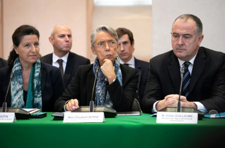 Les ministres Agnès Buzyn (G), Elisabeth Borne et Didier Guillaume le 11 octobre 2019 à Rouen