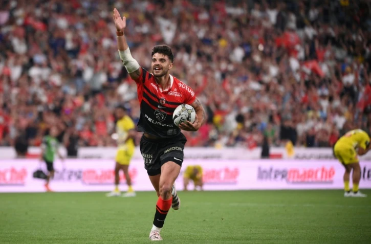 Le Toulousain Romain Ntamack après un essai contre La Rochelle, en finale du Top 14, le 17 juin 2023 au Stade de france  