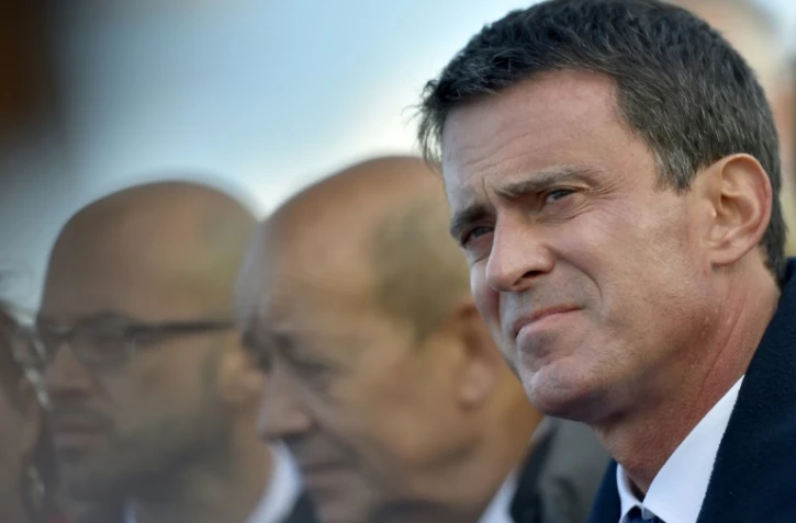 Le Premier ministre Manuel Valls sur l'île de Groix au large de la Bretagne, le 1er octobre 2016