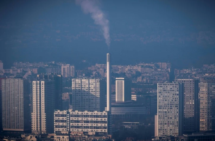 Vue depuis la tour Montparnasse à Paris, en décembre 2016