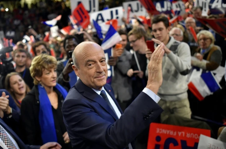 Le candidat à la primaire de la droite et du centre Alain Juppé à Rennes le 19 octobre 2016