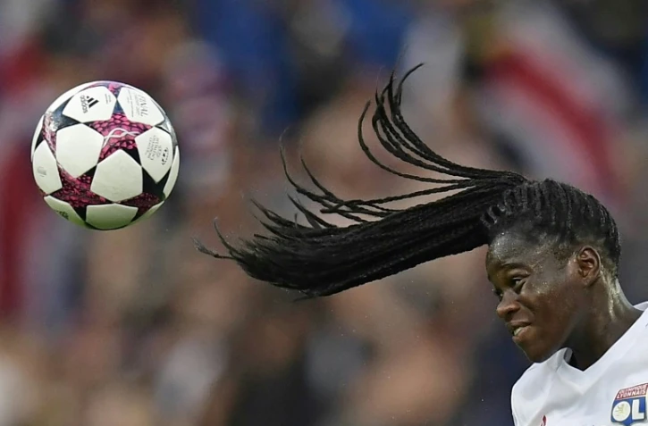 Lors de la finale de la Ligue des champions féminine OL-Paris SG, la technique de la défenseure lyonnaise Griedge M'Bock Bathy