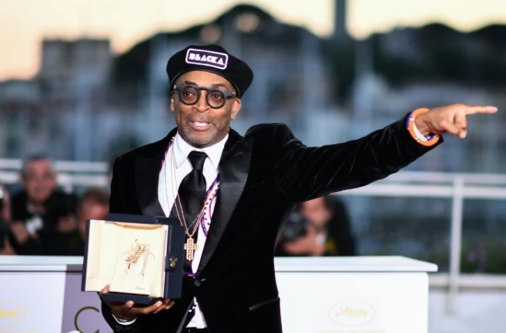 Le réalisateur américain Spike Lee reçoit le Grand Prix du festival de Cannes pour son film "BlacKkKlansman", le 19 mai 2018