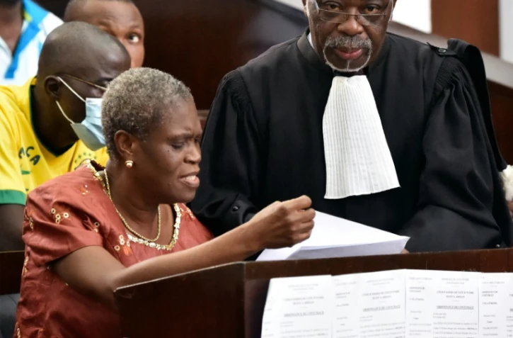 L'ancienne Première dame de Côte d'Ivoire Simone Gbagbo au tribunal d'Abidjan le 9 mai 2016