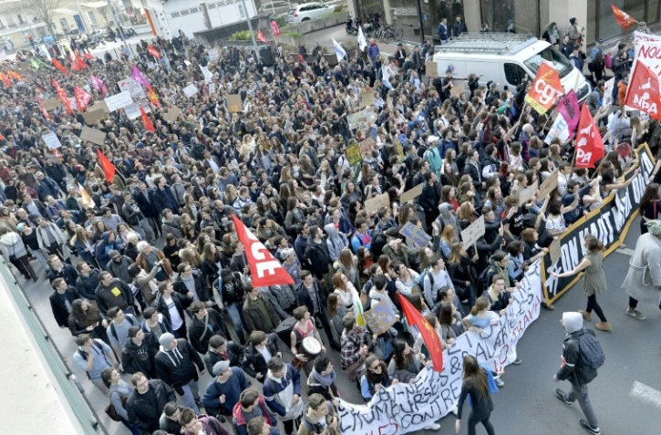 Manifestation pour le retrait de la loi Travail, le 17 mars 2016 à Bordeaux