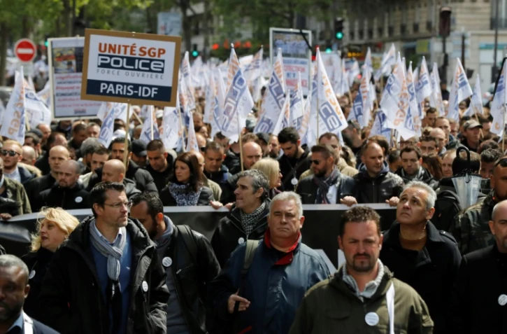 Manifestation de policiers à Paris le 26 avril 2017