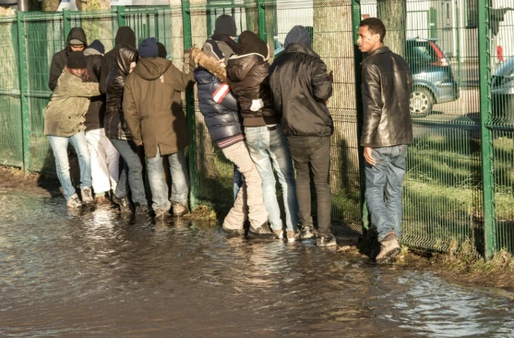 Des migrants le 14 janvier 2016 à Calais