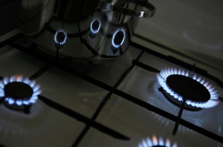 avec des réserves de gaz très basses Avec des réserves de gaz très basses en fin d'hiver, le spectre de coûteuses tensions d'approvisionnement ressurgit en Europe