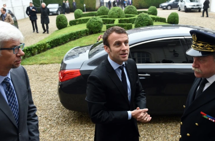 Le ministre de l'Economie Emmanuel Macron le 31 mai 2016 à Valenciennes, dans le nord de la France