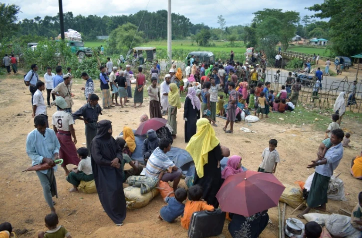 Des réfugiés Rohingyas, fuyant les violences en Birmanie, au camp de Kutupalong, le 29 août 2017, près de la la ville d'Ukhiya, au Bangladesh