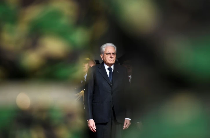 Selon les médias italiens, le président de la République Sergio Mattarella, ici à Lisbonne le 6 décembre 2017, devrait dissoudre le Parlement le 29 ou le 30 décembre