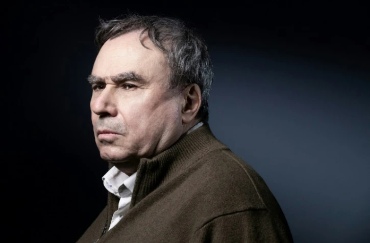 L'historien français Benjamin Stora pose pour une session de photo à Paris le 19 janvier 2021  
