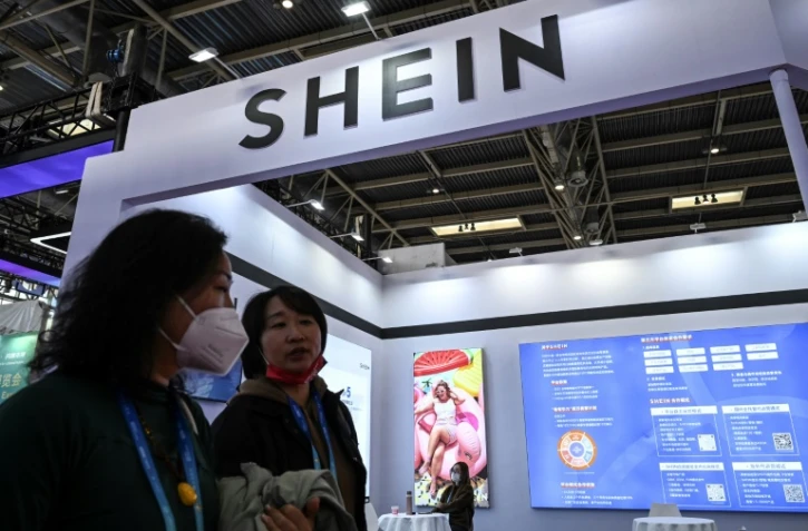 Bruxelles a ajouté vendredi le champion du prêt-à-porter bon marché Shein à la liste des très grandes plateformes en ligne soumises à des contrôles renforcés dans le cadre de la nouvelle législation sur les services numériques