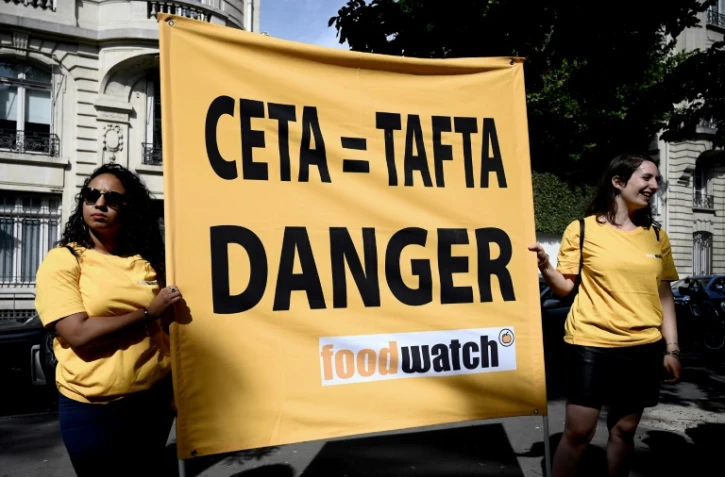 Manifestation contre le Ceta Ă Paris, le 16 juillet 2019