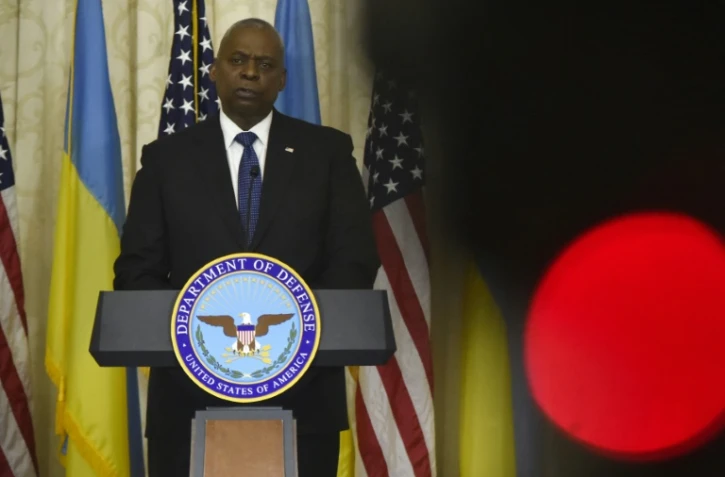 Le secrétaire américain à la Défense Lloyd Austin lors d'un point de presse à l'issue de sa rencontre avec le président ukrainien, à Kiev, le 21 octobre 2024