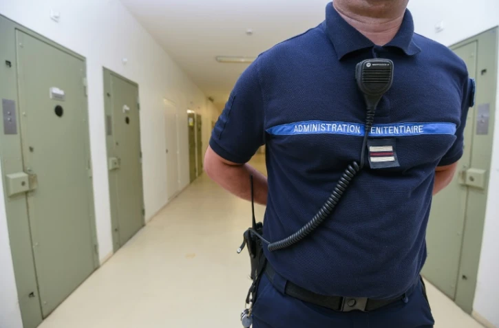 Un gardien à la prison de Béziers, le 1er septembre 2016