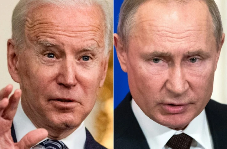 Montage photo montrant Joe Biden le 15 mars 2021 Ă Washington et Vladimir Poutine le 5 mars 2020 Ă Moscou