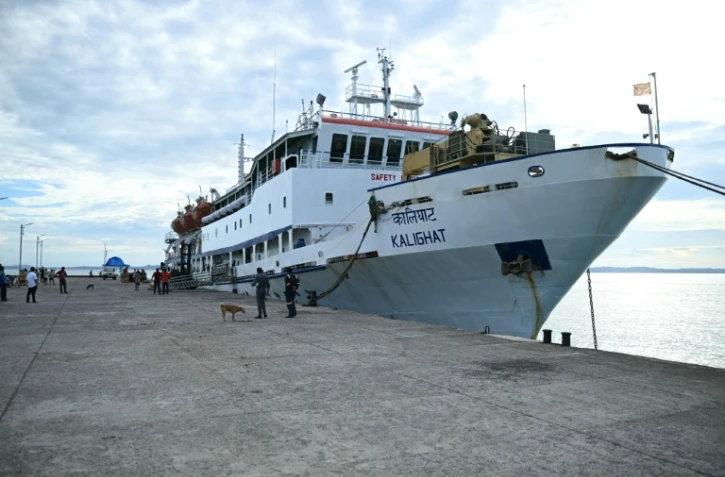 Le ferry Kalighat amarré le 30 mars 2026 à Campbell Bay, un village du district de Nicobar des îles Andaman-et-Nicobar, en Inde
