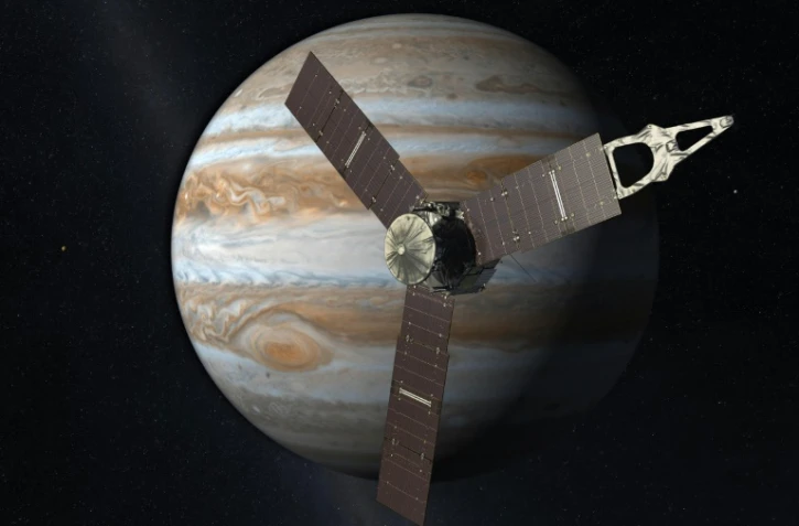 Montage photo réalisé par la Nasa dela sonde Juno en orbite autour de Jupiter, le 5 août 2015