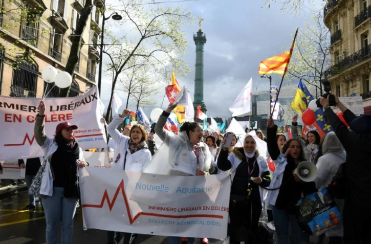 Manifestation des infirmières libérales pour exiger plus de reconnaissance et une revalorisation face à l'inflation à Paris, le 4 avril 2024