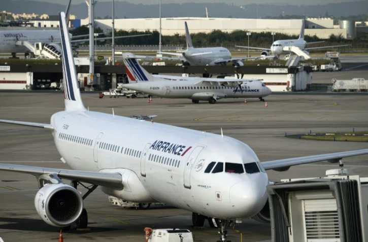 Des avions d'Air France sur le tarmac de l'aéroport d'Orly, près de Paris, le 18 septembre 2014