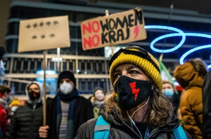 Manifestation contre la quasi interdiction de l'avortement, le 29 janvier 2021 à Varsovie, en Pologne