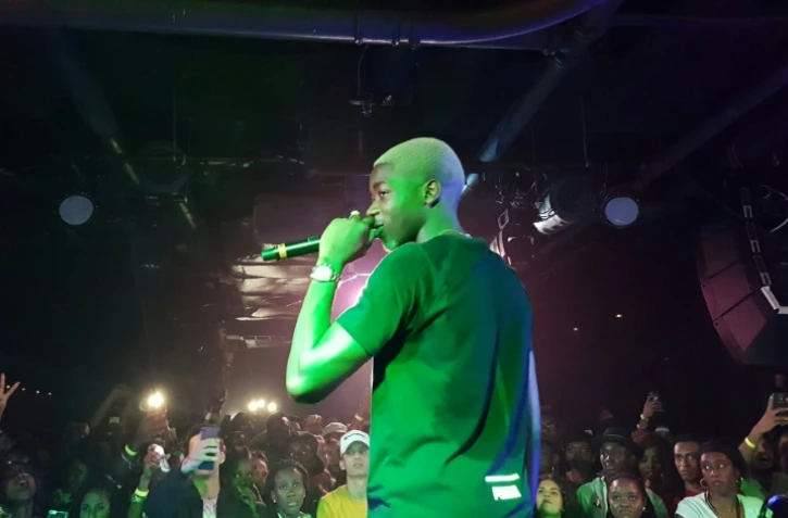 Le rappeur français MHD chante au "U Street Music Hall" à Washington, le 15 septembre 2017