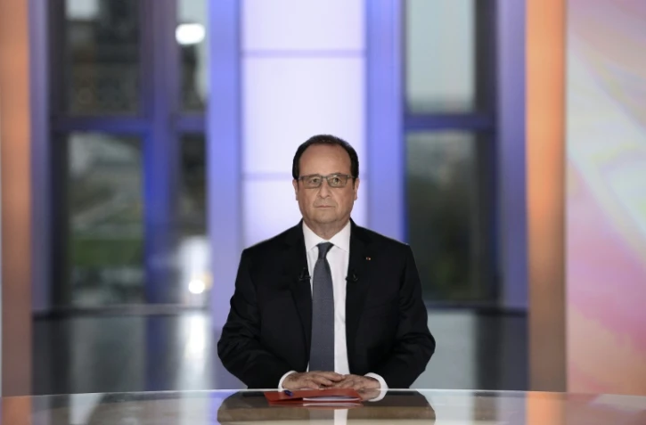 Le président français François Hollande, le 14 avril 2016 à Paris sur le plateau de l'émission "Dialogues Citoyens"