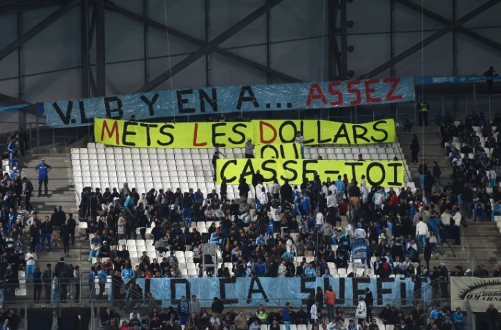 Une banderole des supporteurs marseillais visant la direction du club, lors du match contre Bordeaux au Vélodrome, le 10 avril 2016
