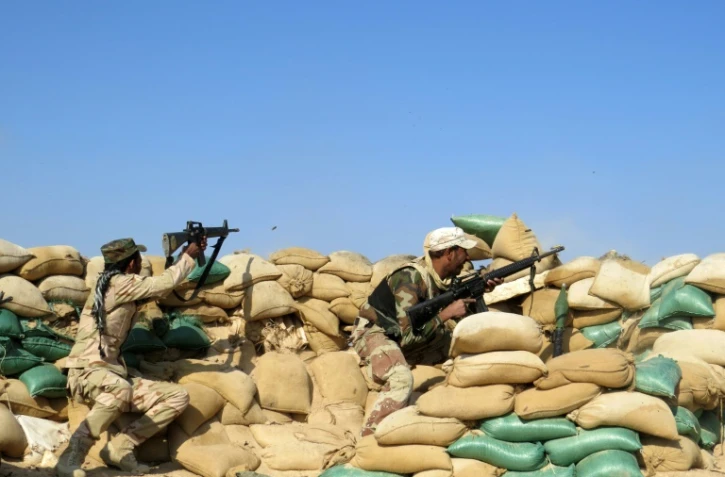 Les forces irakiennes à Tel Mushaihed, à l'est de Ramadi, le 16 décembre 2015