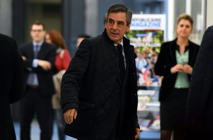 Francois Fillon à son arrivée au siège de LR le 6 mars 2017 à Paris