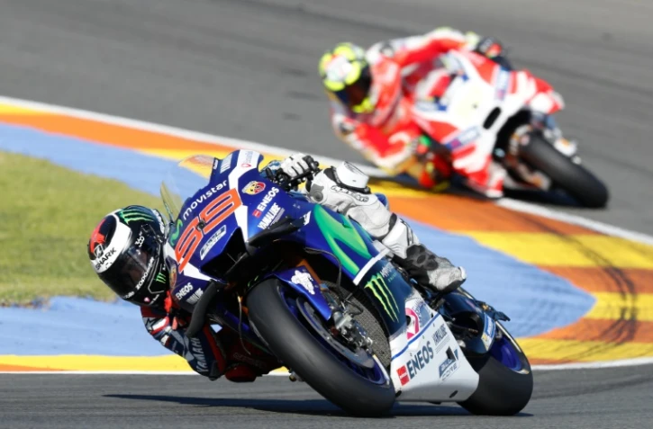 L'Espagnol Jorge Lorenzo (Yamaha) lors du GP de Valence, catégorie MotoGP sur le circuit Ricardo Tormo, le 13 novembre 2016