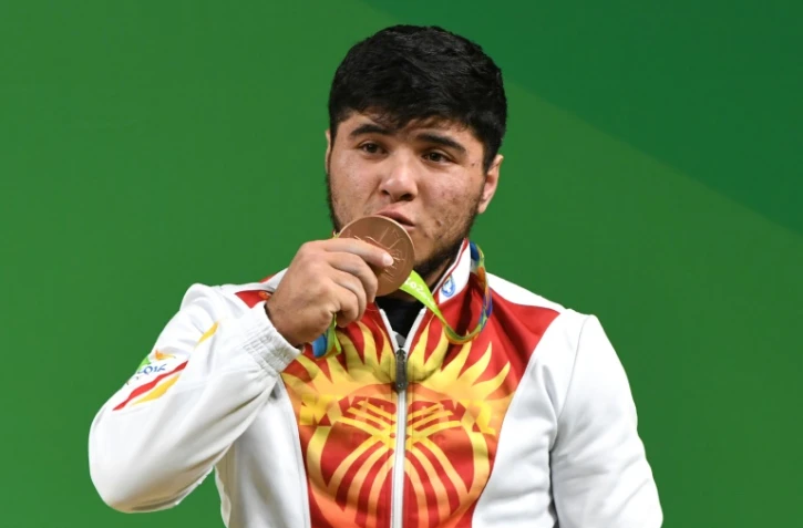 L'haltérophile kirghize Izzat Artykov, médaillé de bronze en - 69kg aux JO de Rio, le 9 août 2016