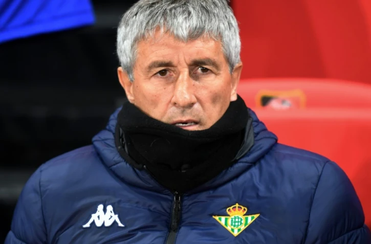 L'entraîneur espagnol Quique Setien avec le Betis Séville, lors d'un match de Ligue Europa à Rennes, le 14 février 2019